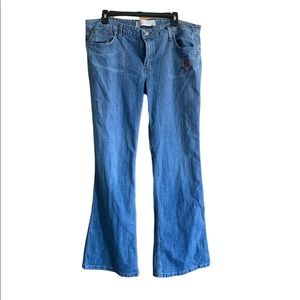 Vintage Mossimo Bell Bottom jeans with shredding and embroidered pockets